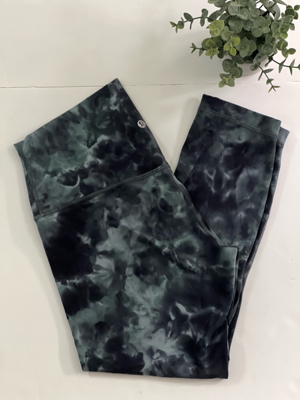 Lululemon Align HR Crop 23" Diamond Dye Silver Blue Tidewater Teal Size 10